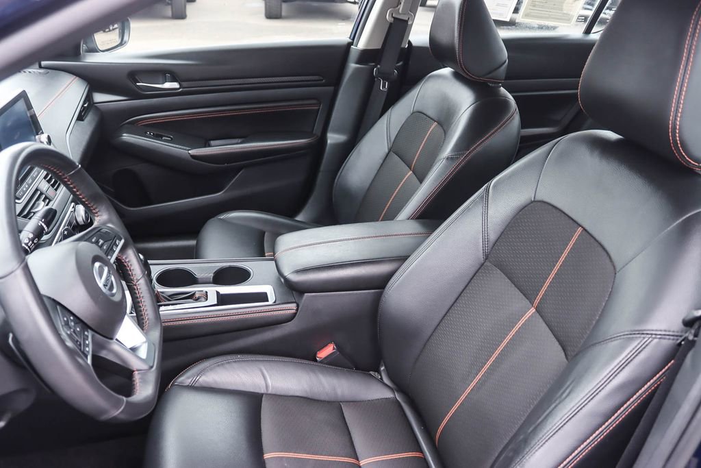 Used 2022 Nissan Altima 2.5 SR image 34