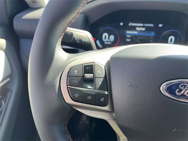 New 2025 Ford Explorer Active image 17