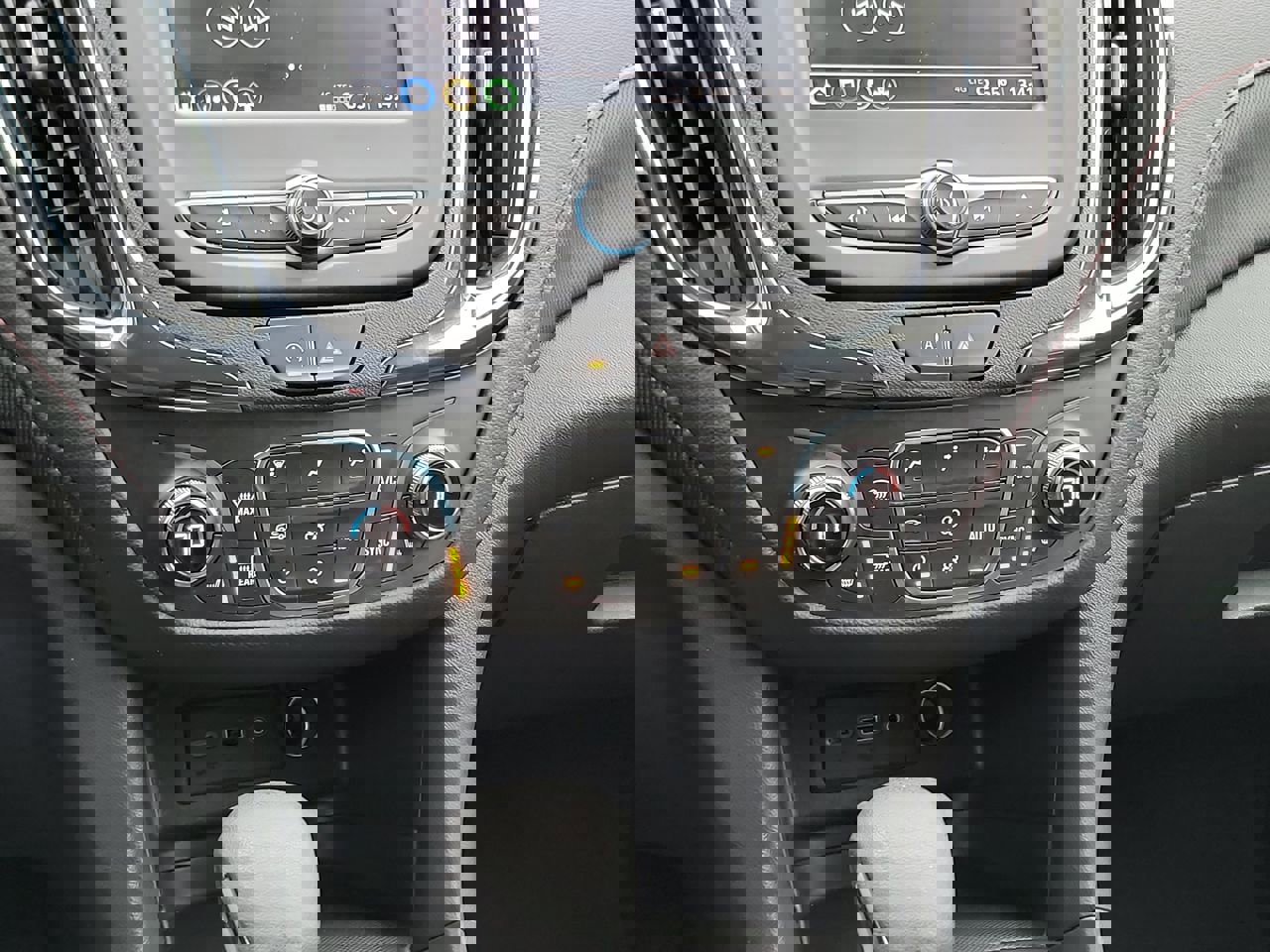 Used 2024 Chevrolet Equinox RS image 18