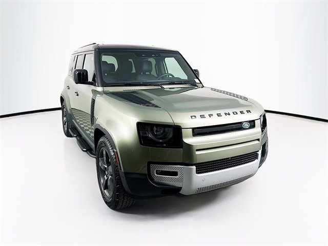 Used 2024 Land Rover Defender 110 S image 3