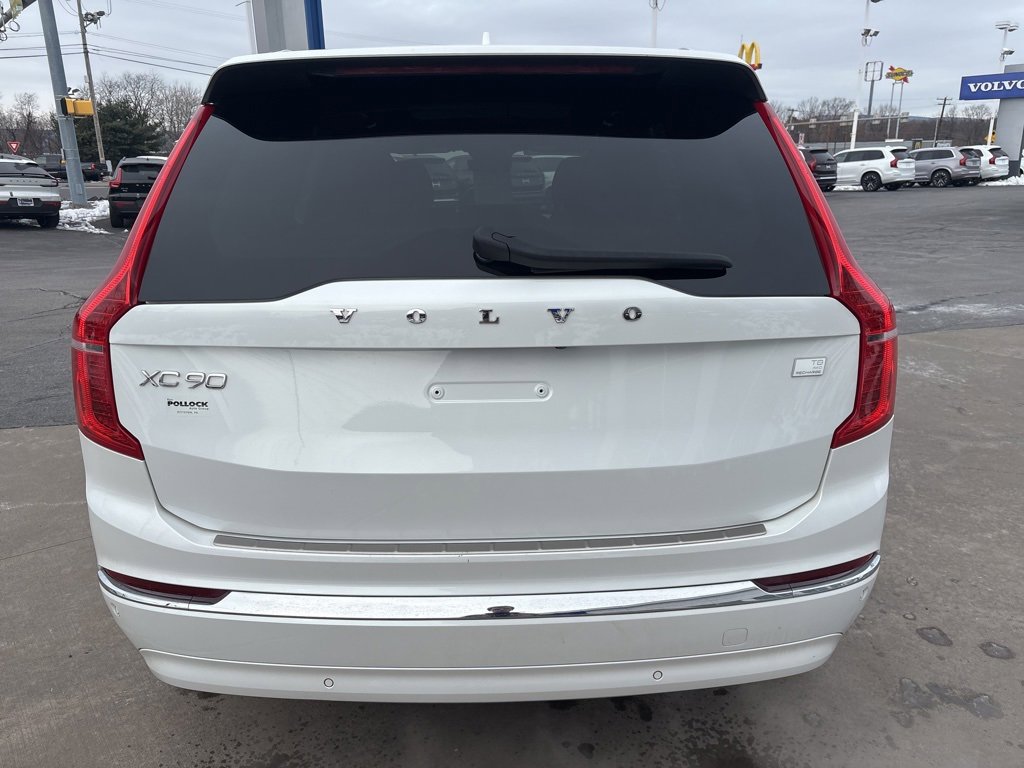 Certified 2024 Volvo XC90 T8 Ultimate w/ Protection Package Premier image 6