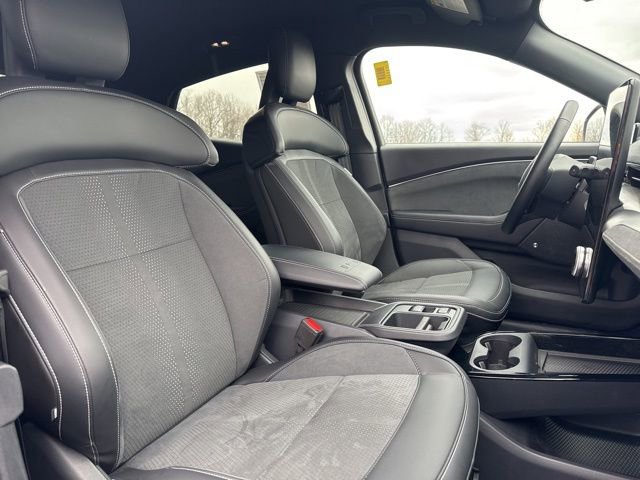 Used 2025 Ford Mustang Mach-E GT w/ Interior Protection Package image 14