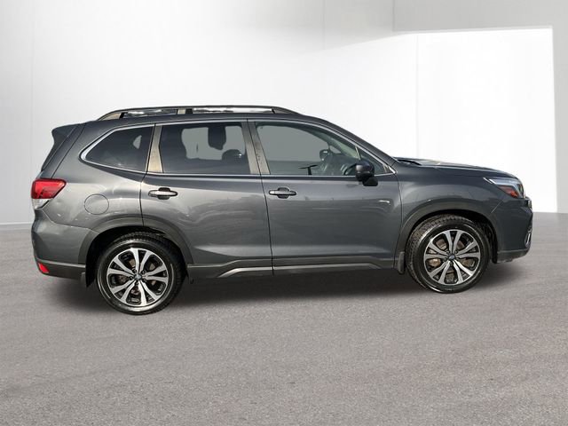 Used 2020 Subaru Forester Limited image 31