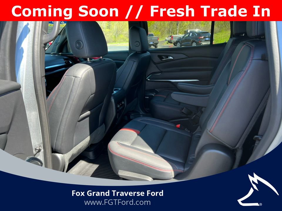 Used 2024 Chevrolet Traverse RS w/ LPO, Floor Liner Package AWD/4WD image 4