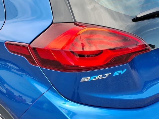 Used 2021 Chevrolet Bolt LT FWD image 10