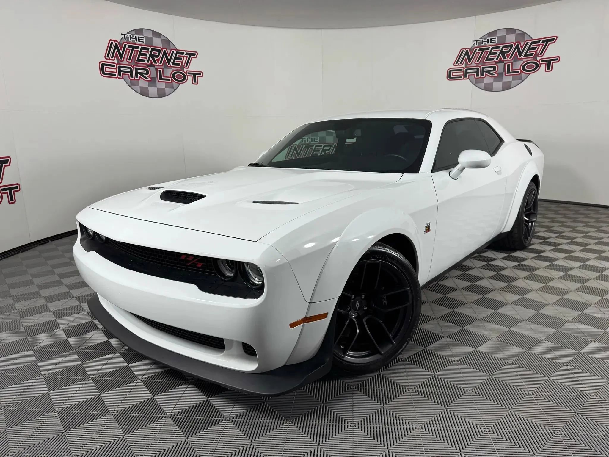 Used 2021 Dodge Challenger R/T Scat Pack image 1