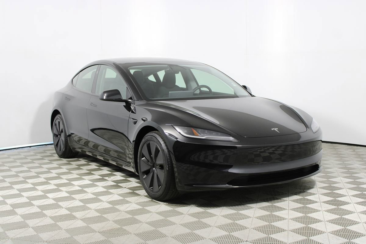 Used 2025 Tesla Model 3 Long Range AWD/4WD image 25