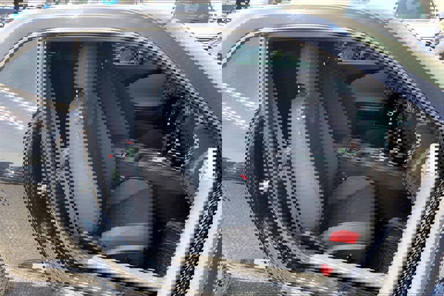 Used 2015 Chevrolet Camaro LS RWD image 9