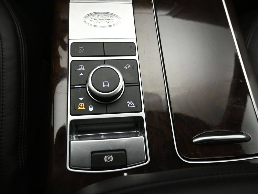 Used 2022 Land Rover Range Rover P525 Westminster Edition AWD/4WD image 19