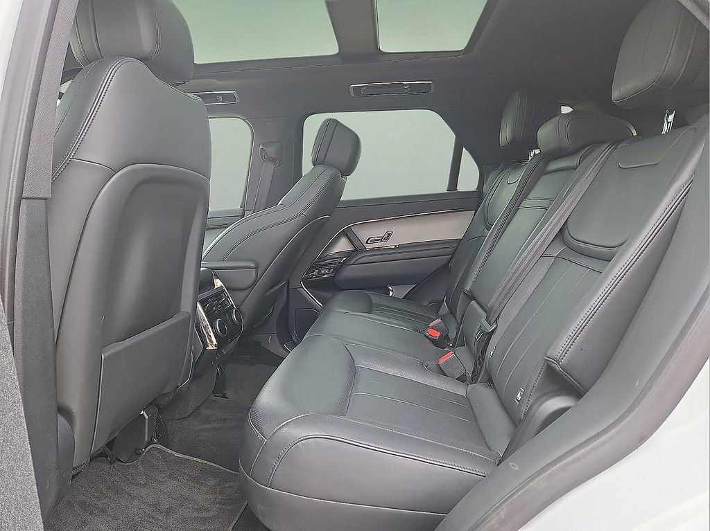Used 2024 Land Rover Range Rover Sport Dynamic SE image 16