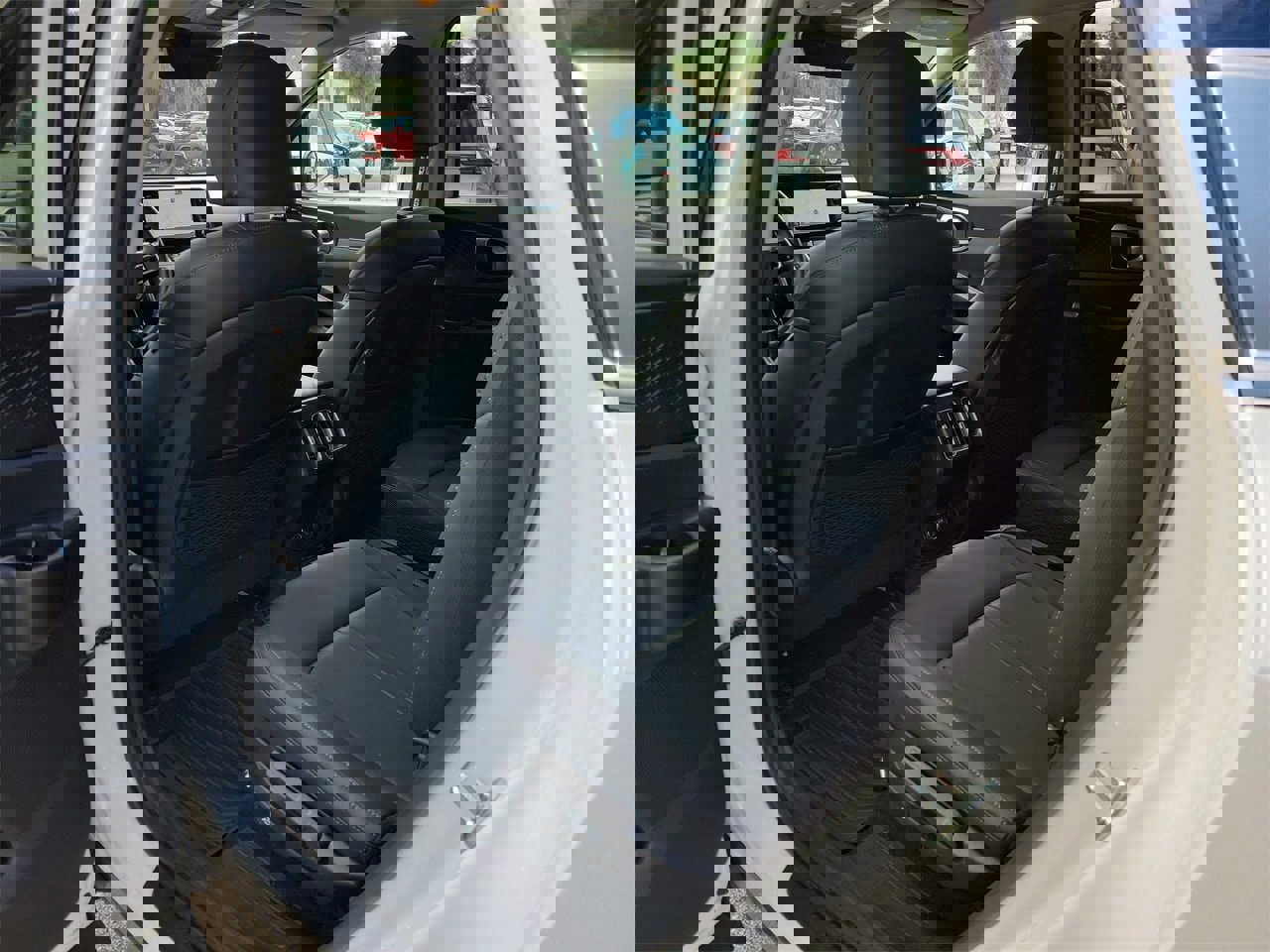 Used 2023 Kia Sorento EX image 10