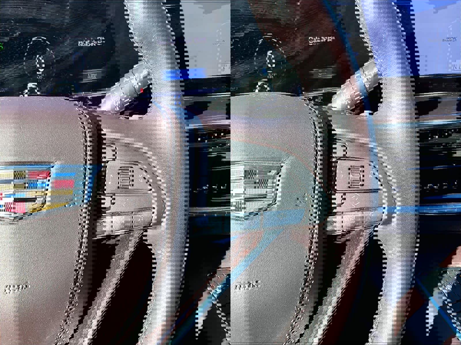 Used 2021 Cadillac Escalade Sport Platinum w/ Heavy-Duty Trailer Package image 25