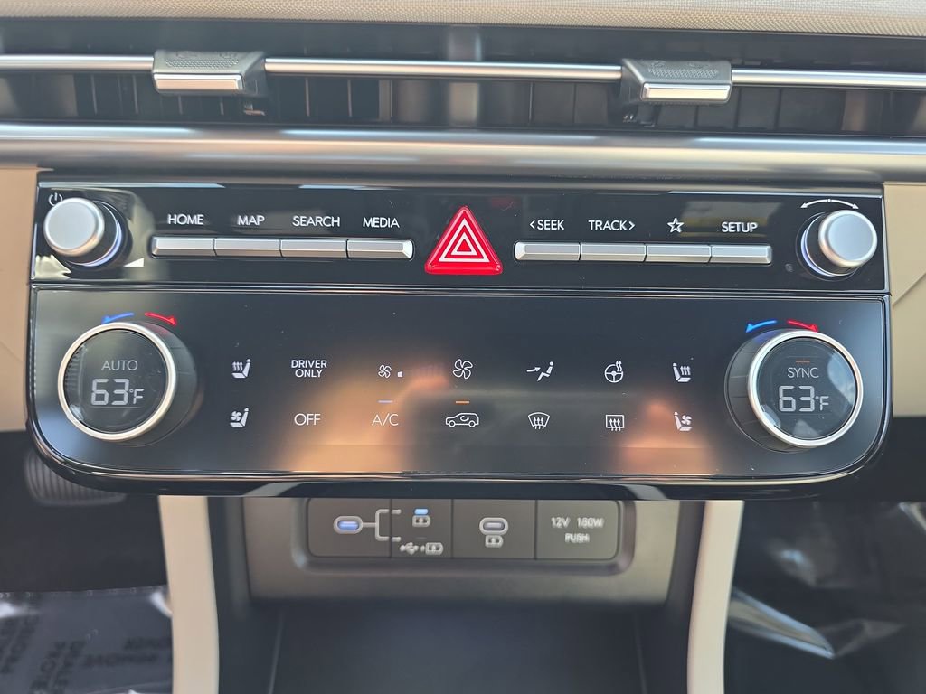 New 2025 Hyundai Tucson Limited image 30