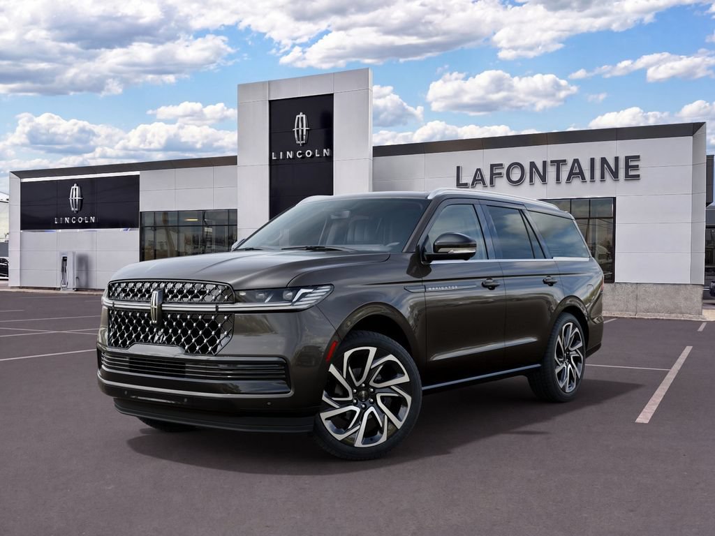 New 2027 Lincoln Navigator Black Label AWD/4WD image 2