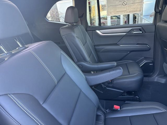 New 2026 GMC Acadia Elevation image 31