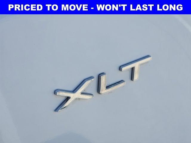 Used 2023 Ford Transit 350 XLT image 10