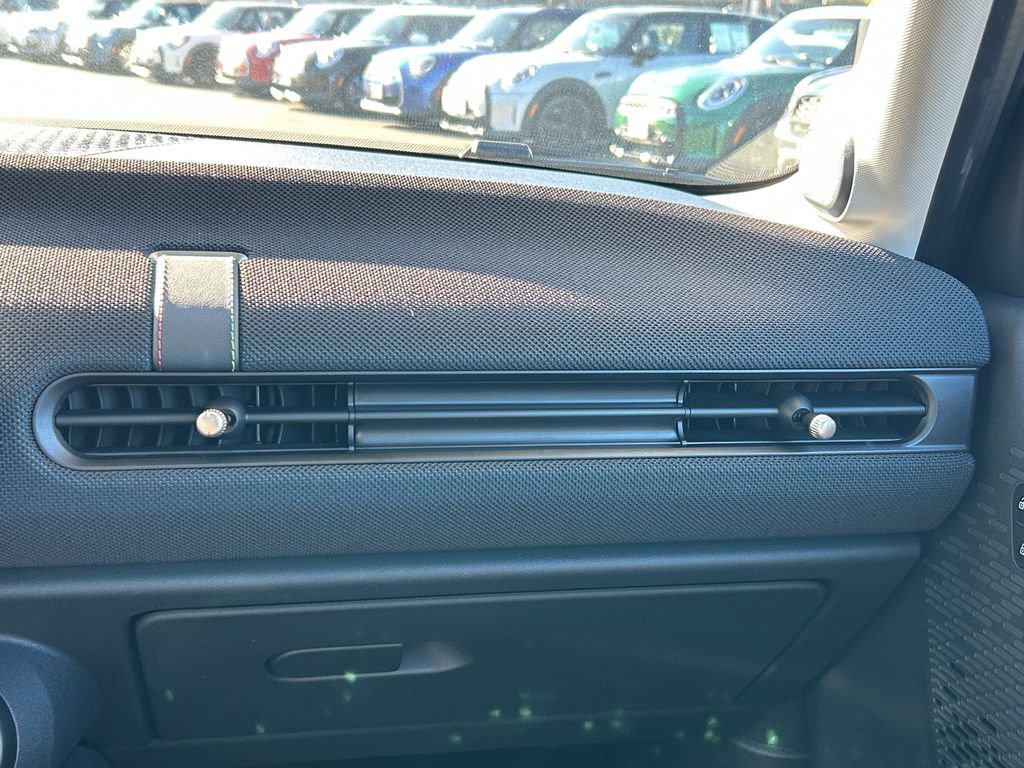 Used 2025 MINI Cooper S image 25