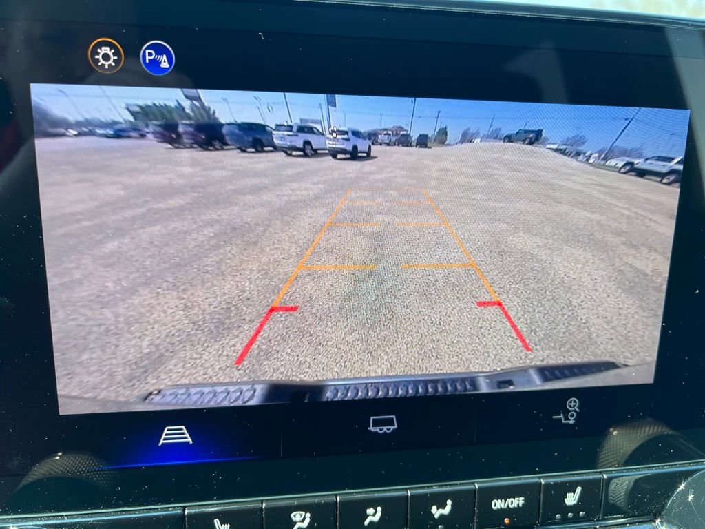 New 2026 Chevrolet Colorado LT image 32