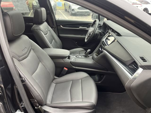 Used 2025 Cadillac XT5 Premium Luxury FWD image 28