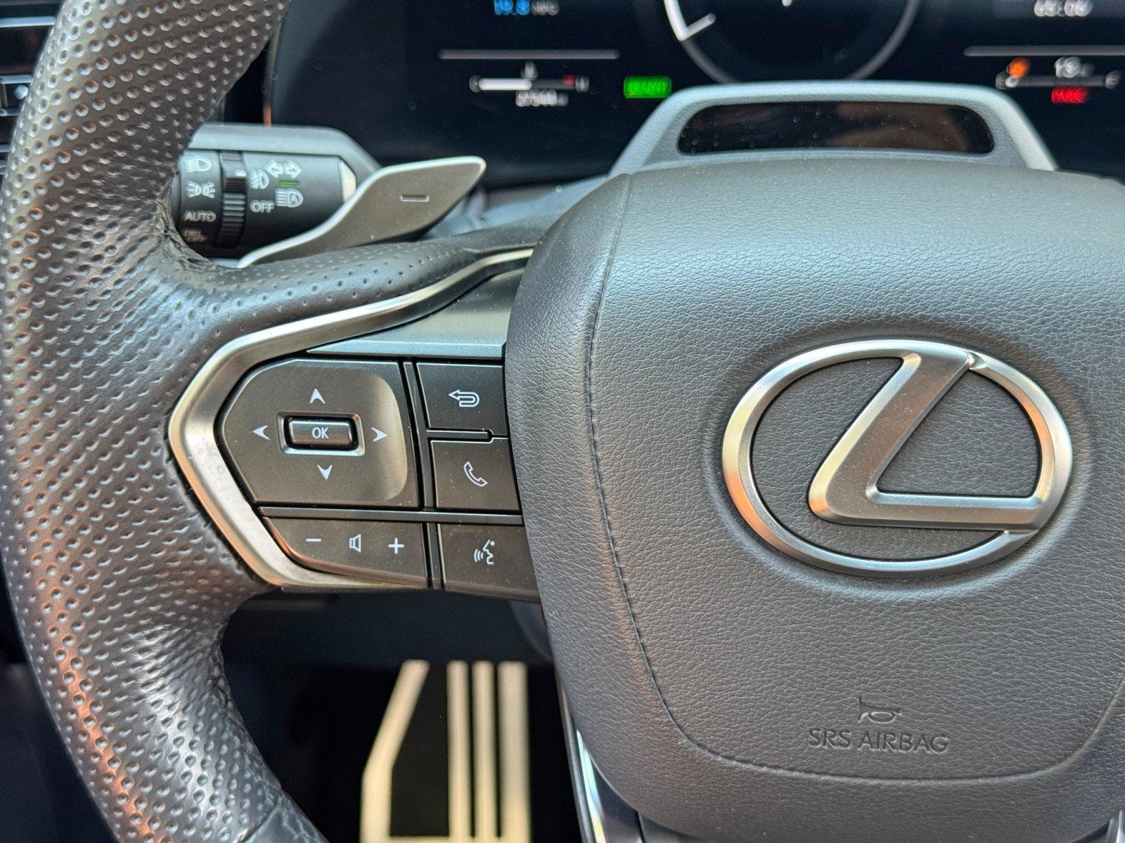Used 2024 Lexus TX 500h AWD w/ Technology Package image 22