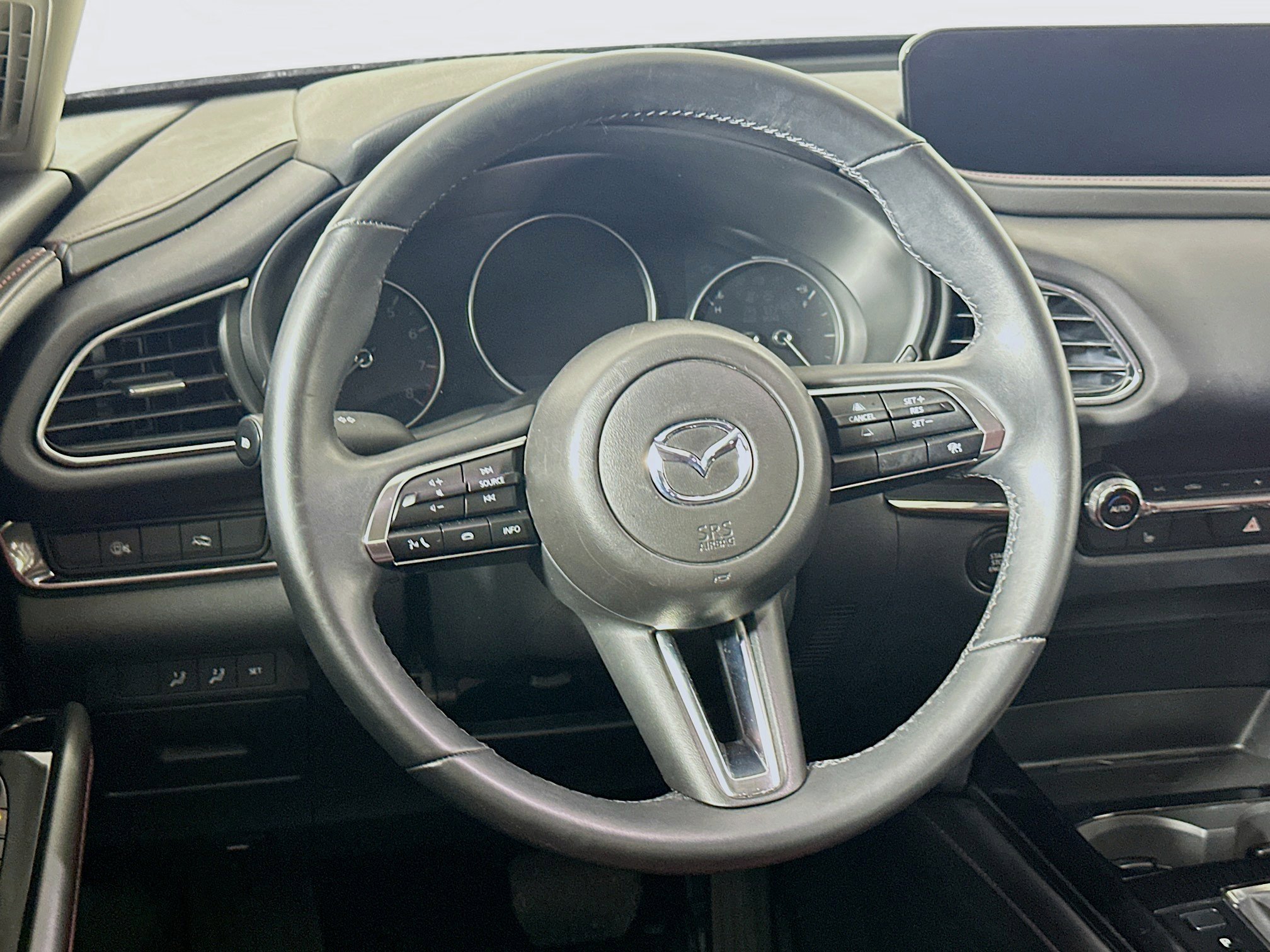 Used 2025 MAZDA CX-30 AWD 2.5 S w/ Preferred Package image 18