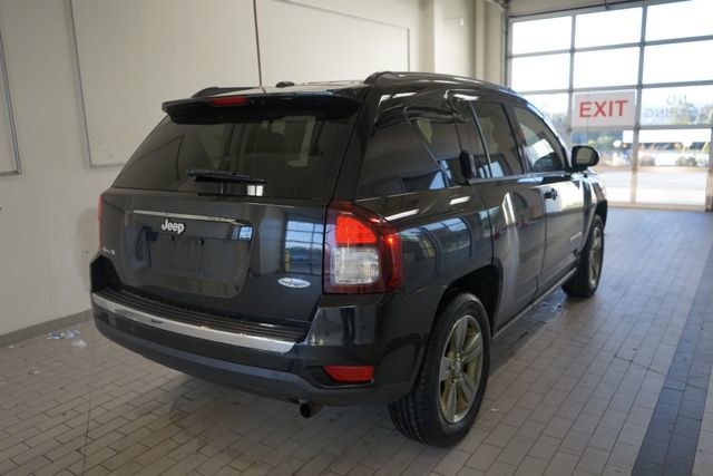 Used 2015 Jeep Compass High Altitude image 13