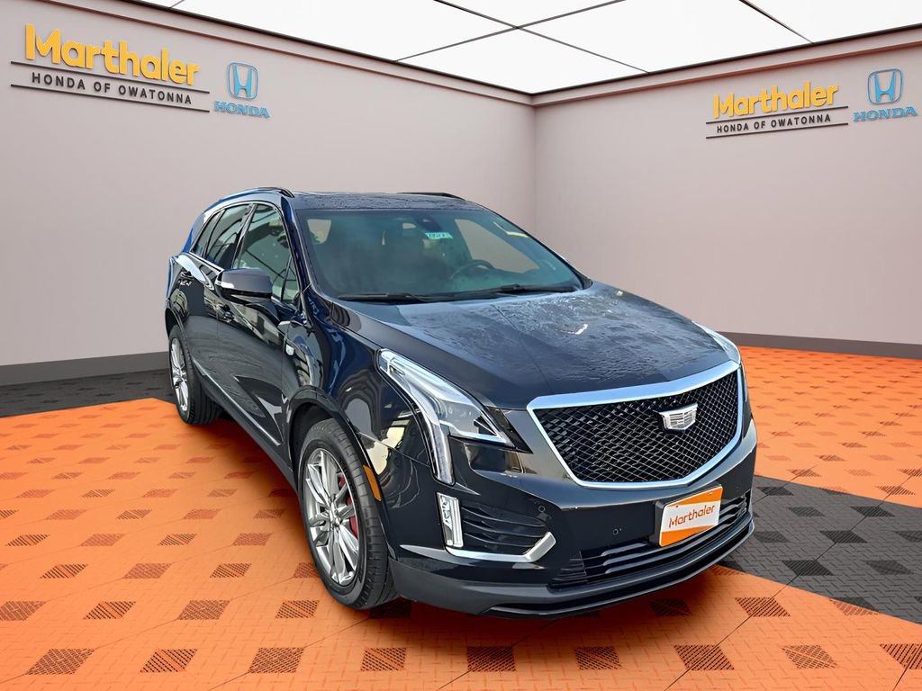 Used 2023 Cadillac XT5 Sportv w/ LPO, Floor Liner Package image 7