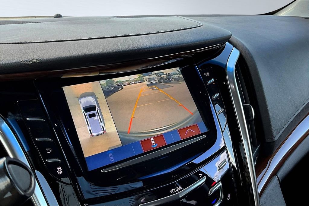 Used 2019 Cadillac Escalade ESV Luxury image 21