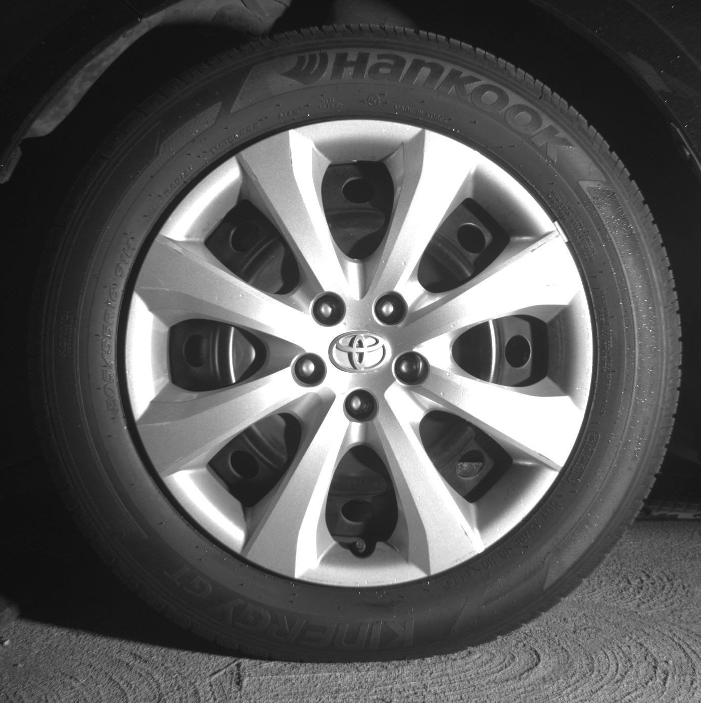 Used 2025 Toyota Corolla LE FWD image 15