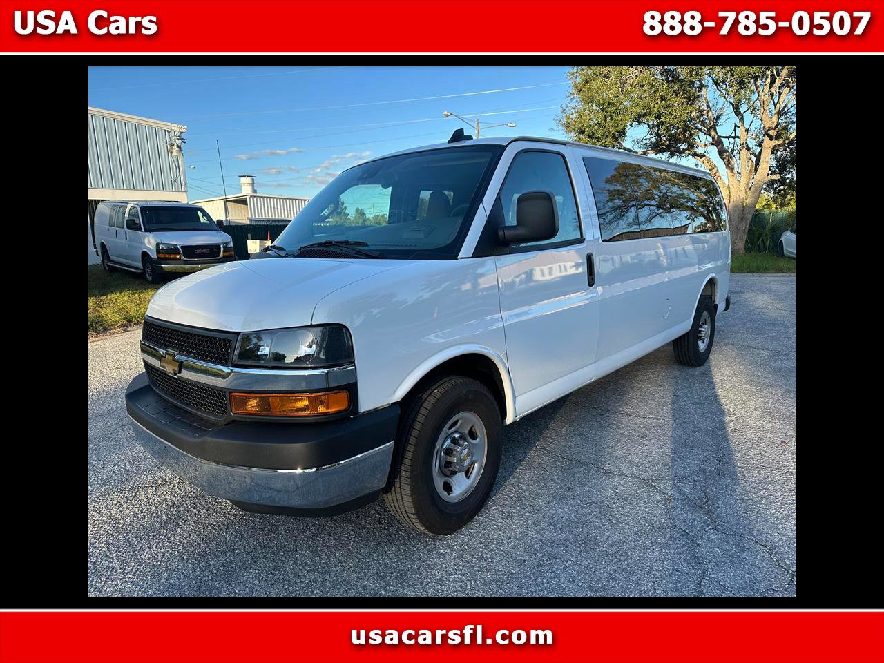 Used 2025 Chevrolet Express 3500 LT w/ LT Preferred Equipment Group image 1