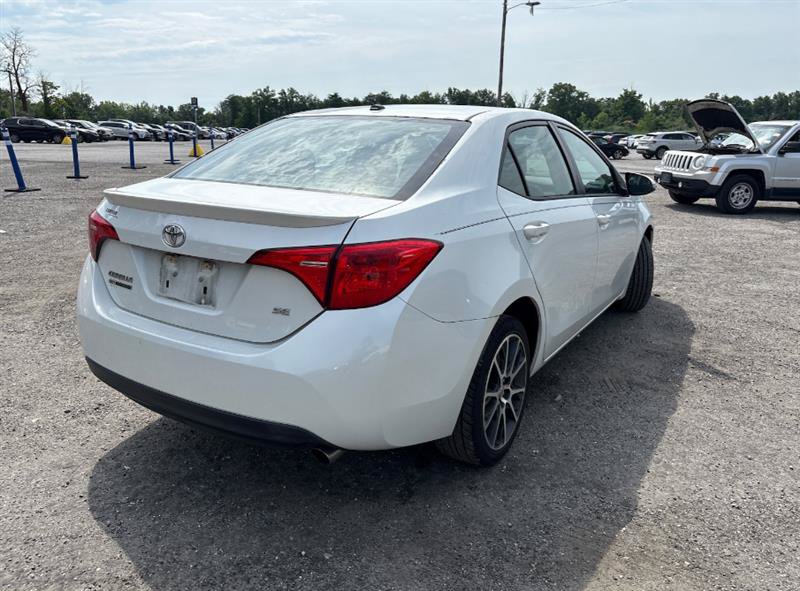 Used 2017 Toyota Corolla SE FWD image 6