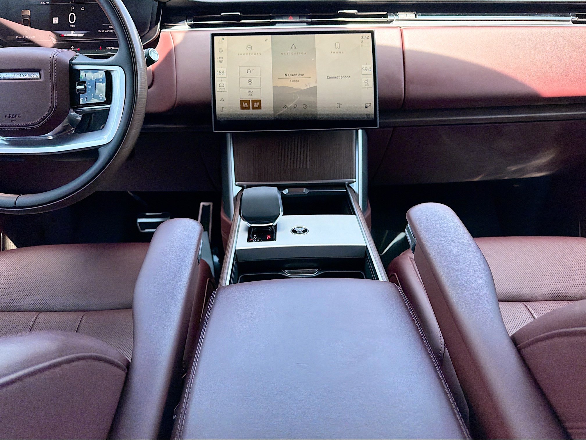Used 2024 Land Rover Range Rover Long Wheelbase Autobiography AWD/4WD image 19