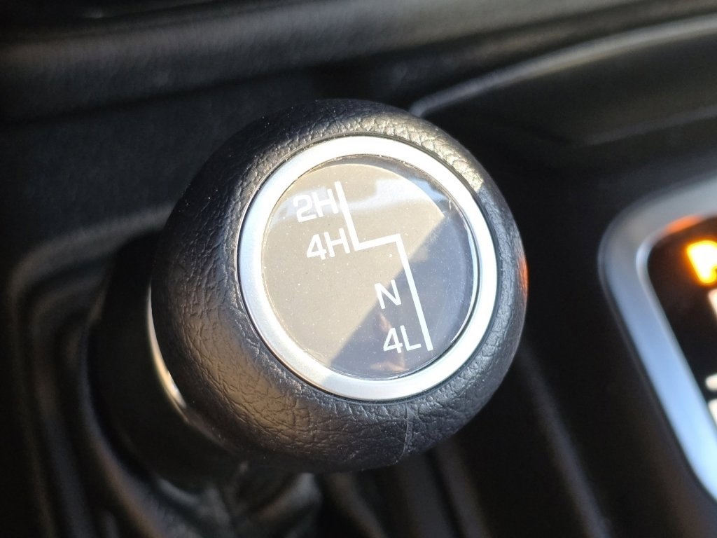 Used 2021 Jeep Wrangler Sport image 23