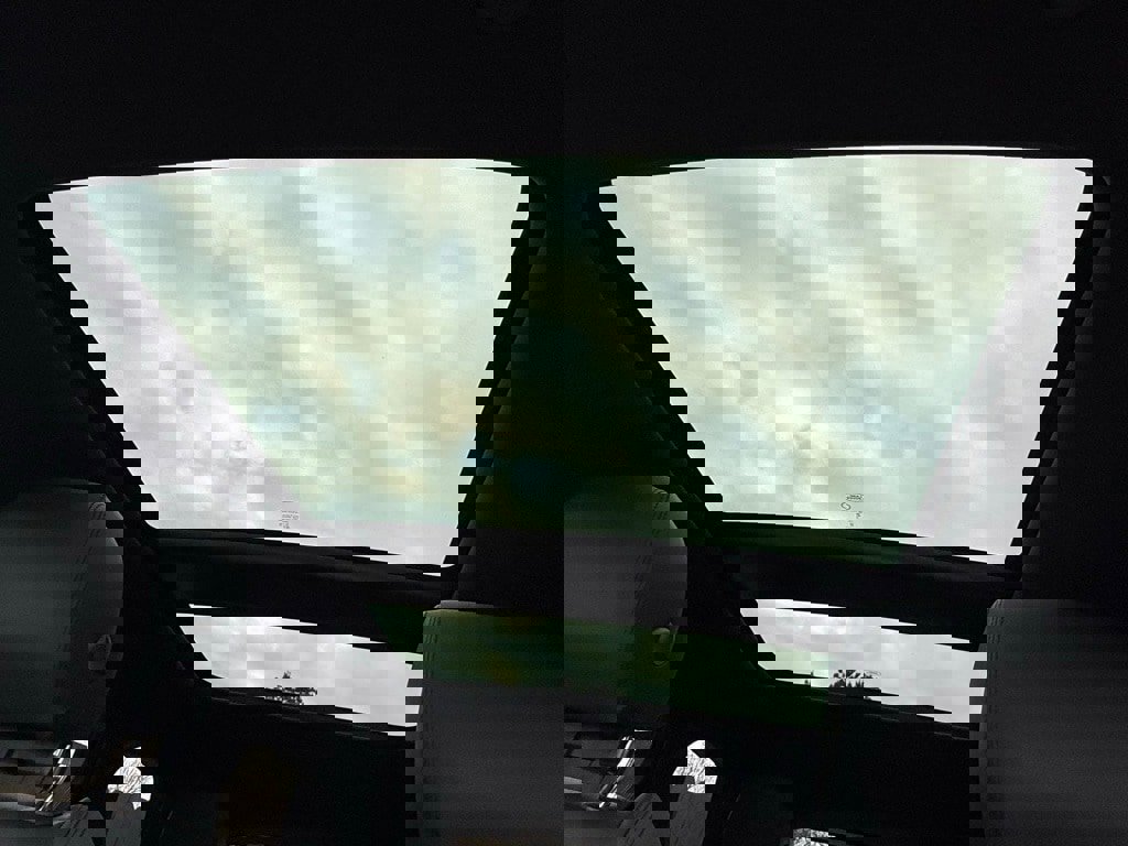 Certified 2026 Land Rover Range Rover Evoque Dynamic SE image 32