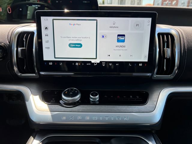 Used 2025 Ford Expedition Max Platinum AWD/4WD image 21