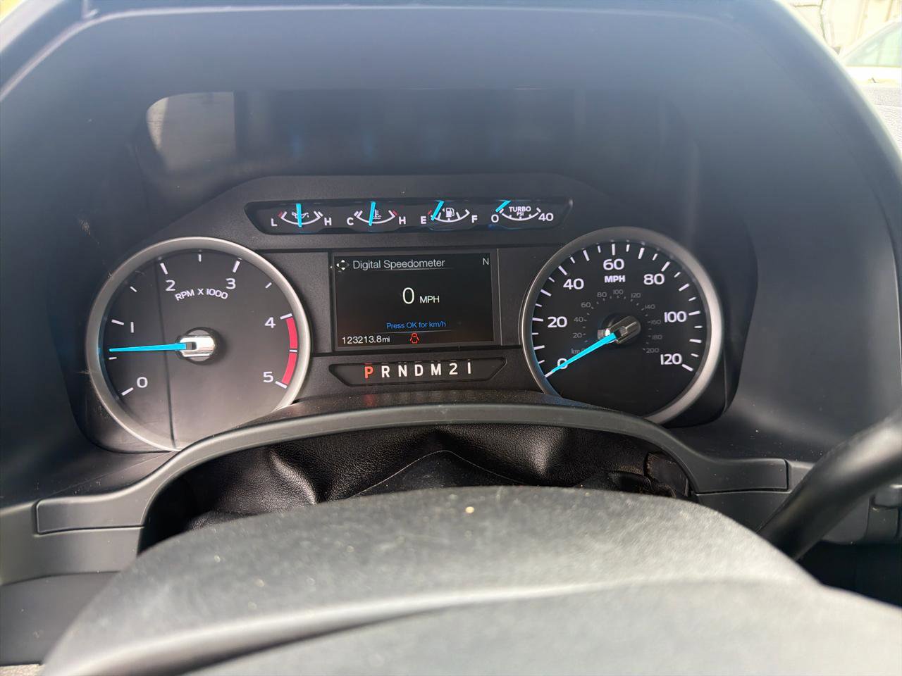 Used 2019 Ford F350 XLT w/ XLT Premium Package AWD/4WD image 9
