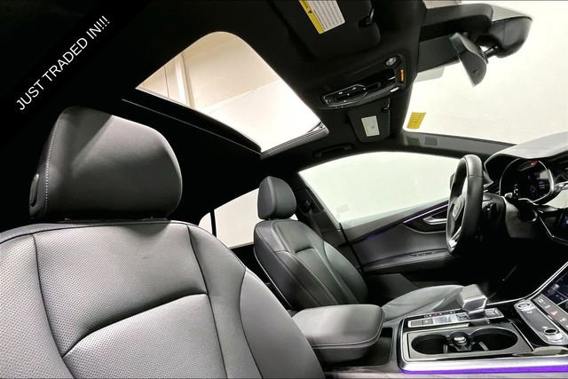 Used 2023 Audi Q8 Premium Plus image 16