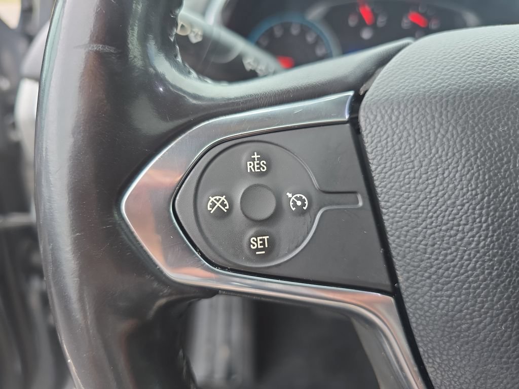 Used 2020 Chevrolet Traverse LT w/ LT Premium Package FWD image 18