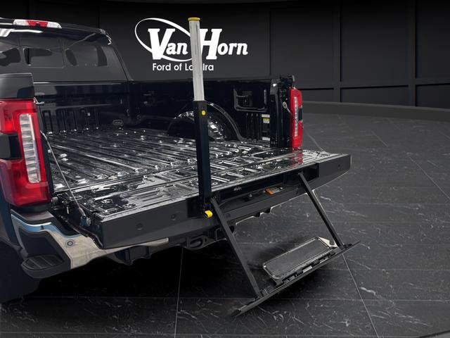 Used 2023 Ford F350 King Ranch w/ Chrome Package image 41