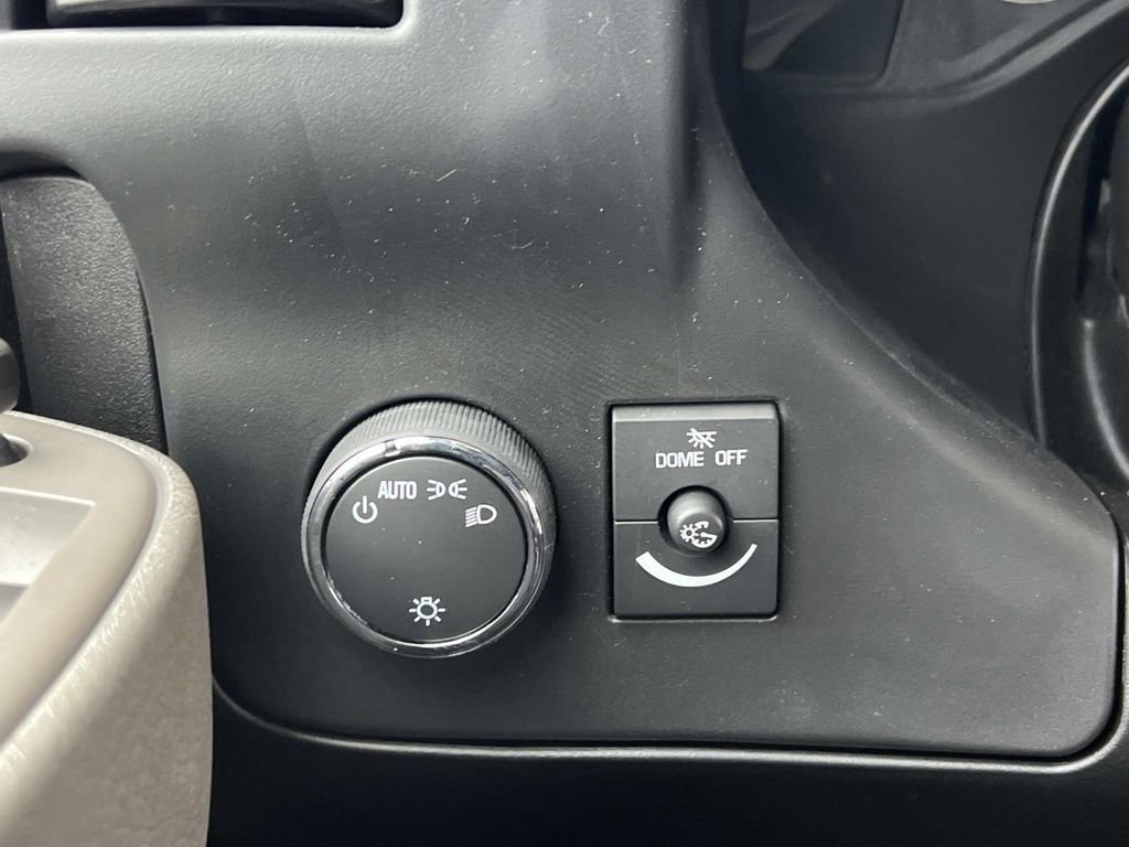 New 2025 Chevrolet Express 2500 w/ Driver Convenience Package image 25