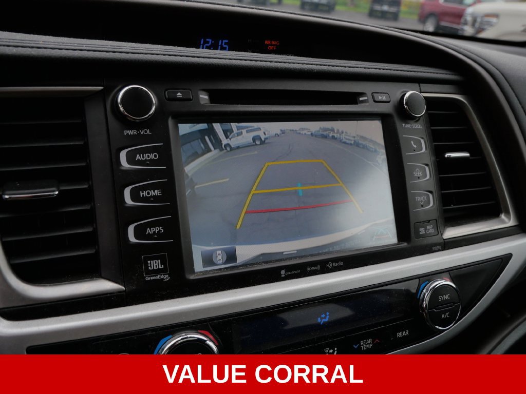 Used 2019 Toyota Highlander Limited Platinum AWD/4WD image 21