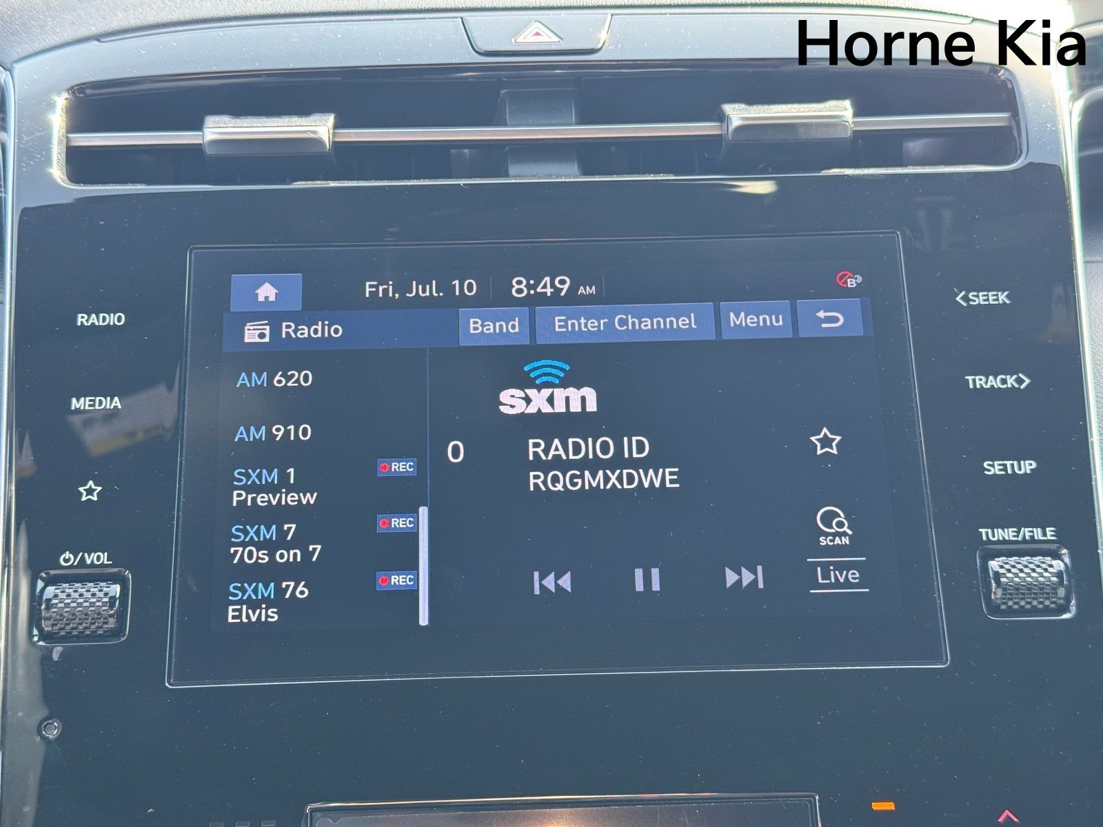 Used 2022 Hyundai Santa Cruz SEL Premium w/ Cargo Package AWD/4WD image 21