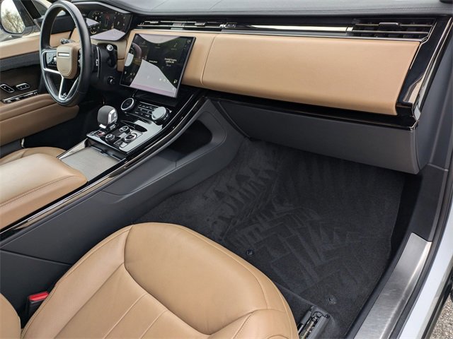 Used 2023 Land Rover Range Rover Sport SE image 19