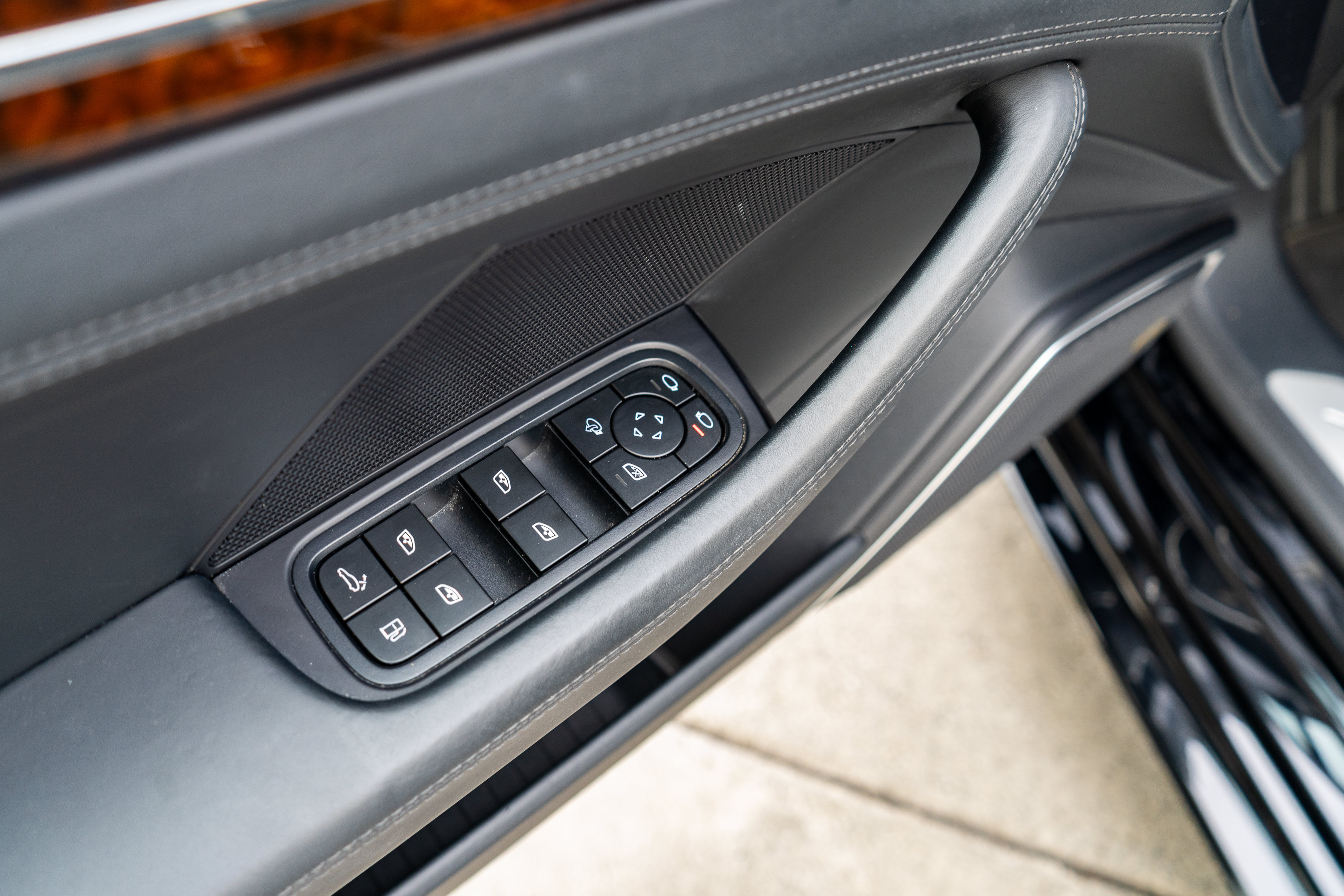 Used 2023 Porsche Panamera Turbo S AWD/4WD image 35