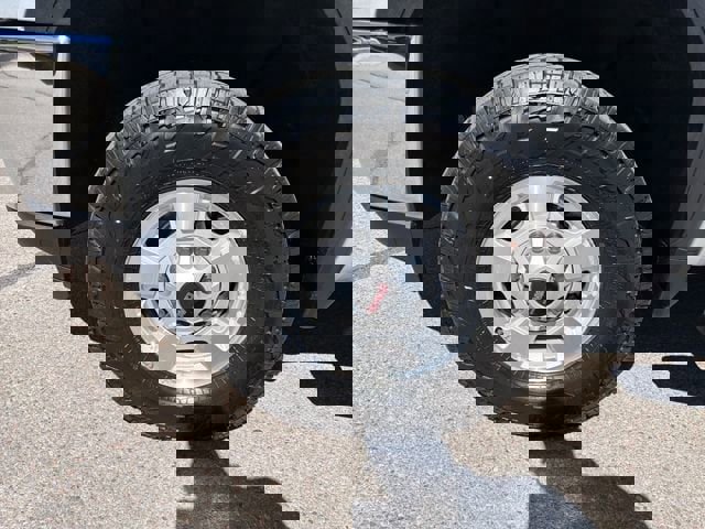 Used 2023 GMC Sierra 3500 SLE w/ SLE Value Package image 22