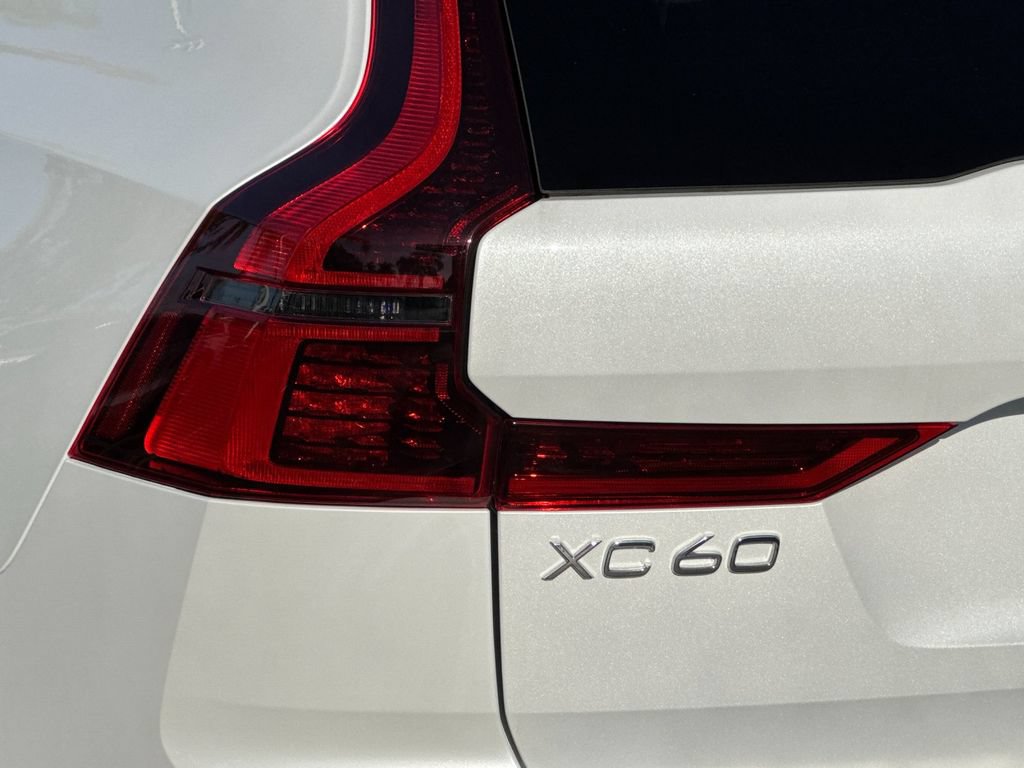 Certified 2026 Volvo XC60 B5 Plus AWD/4WD image 26