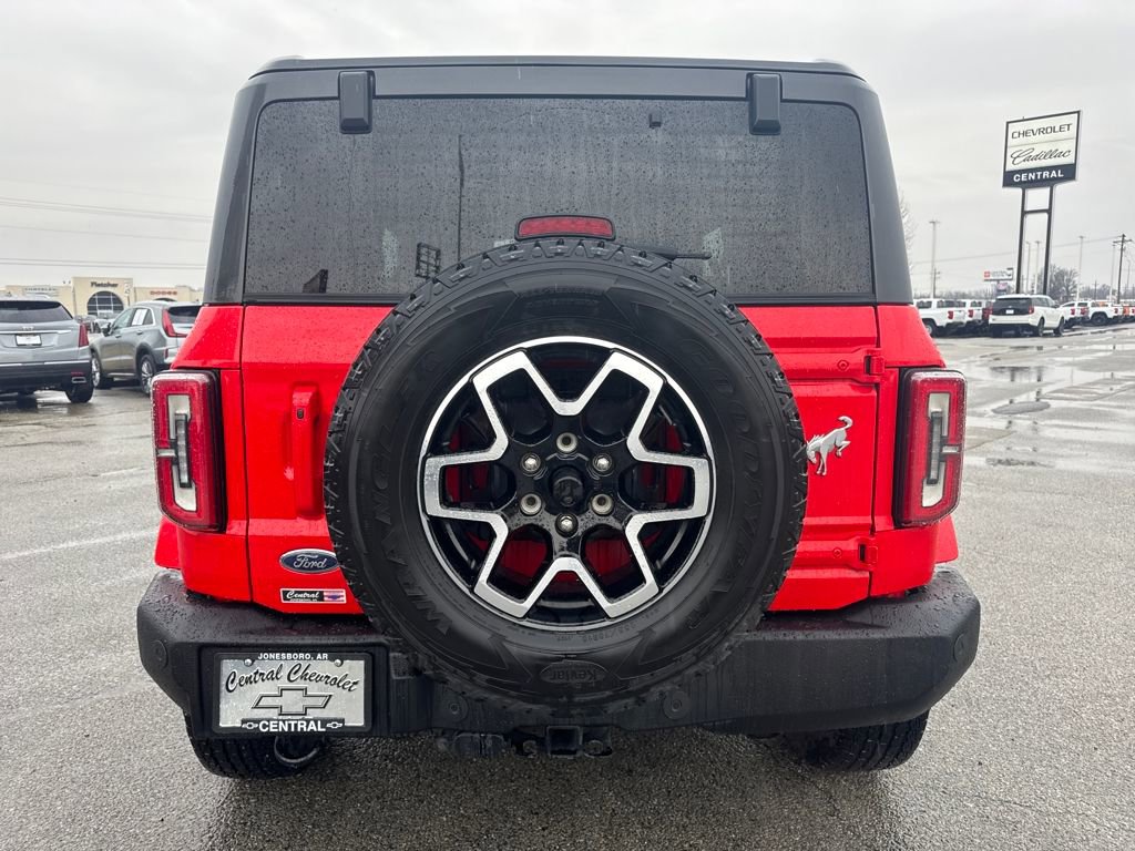 Used 2023 Ford Bronco Outer Banks image 5