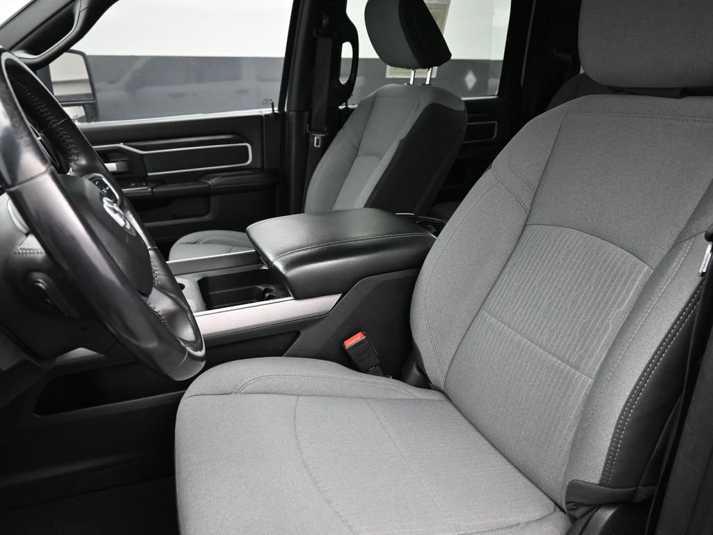 Used 2024 RAM 2500 Big Horn w/ Off Road Package image 11