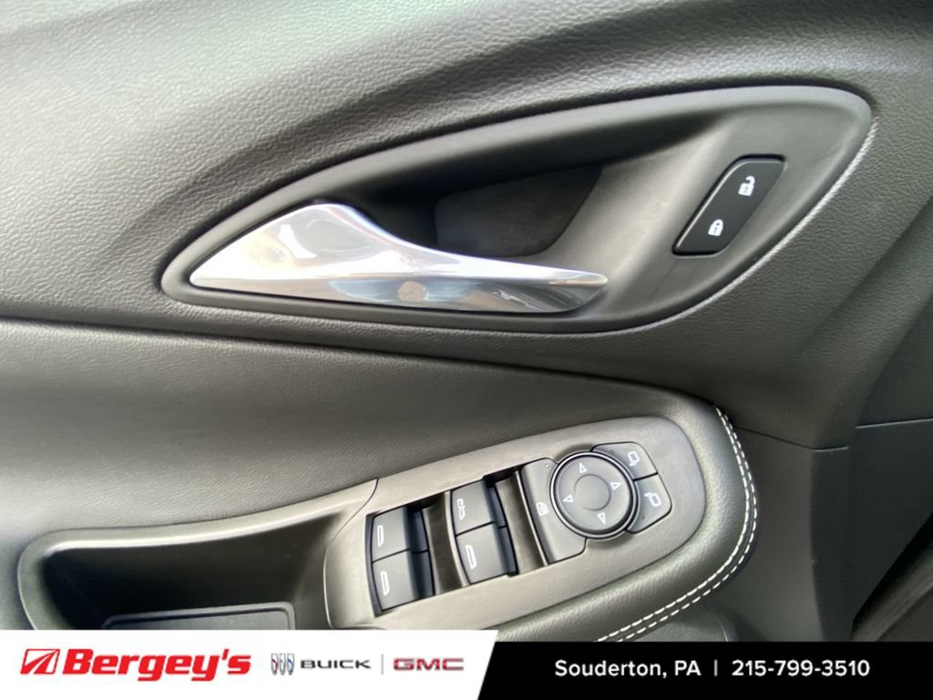 Certified 2024 Buick Encore GX Preferred AWD/4WD image 27