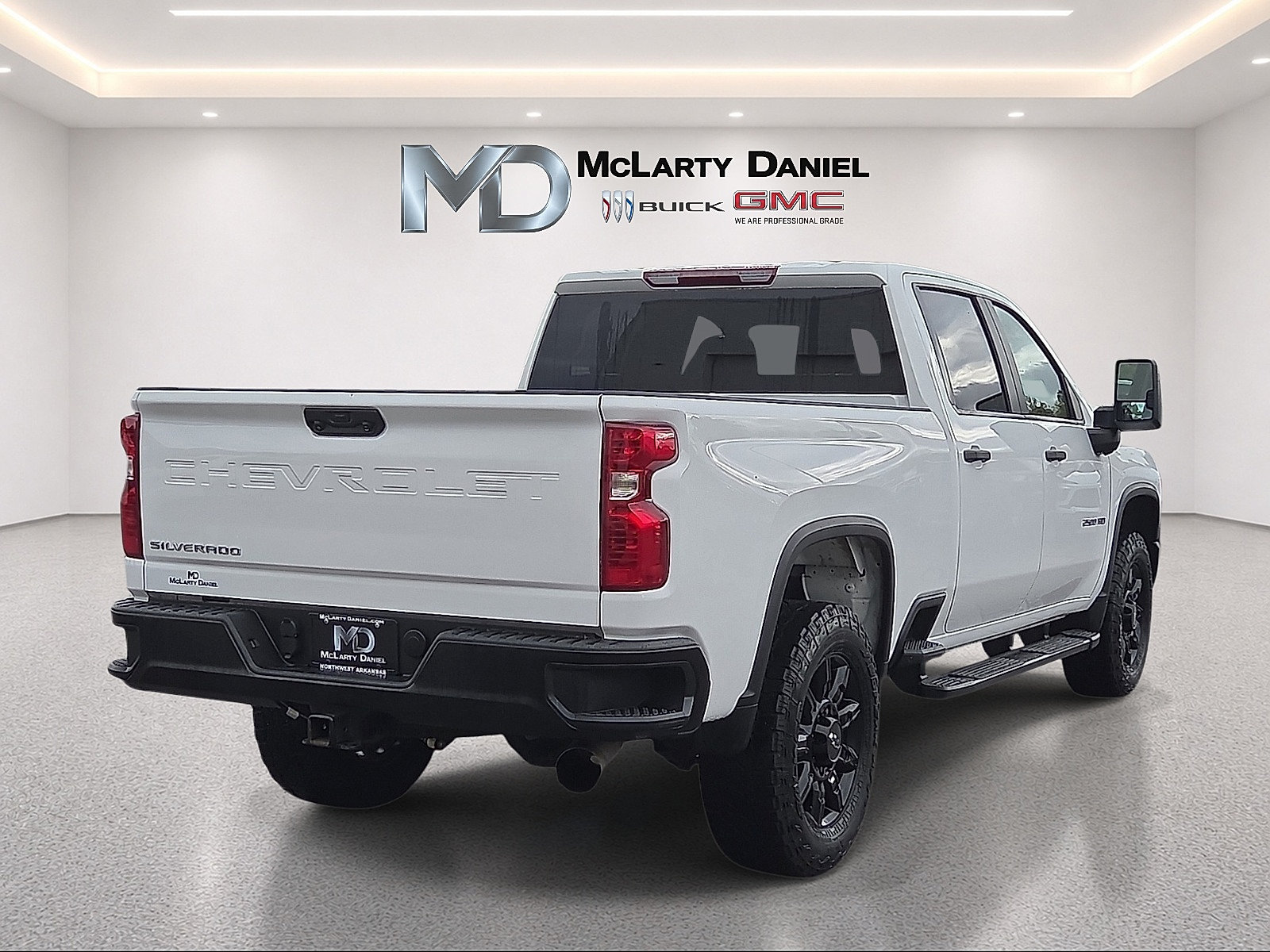Used 2025 Chevrolet Silverado 2500 W/T AWD/4WD image 14